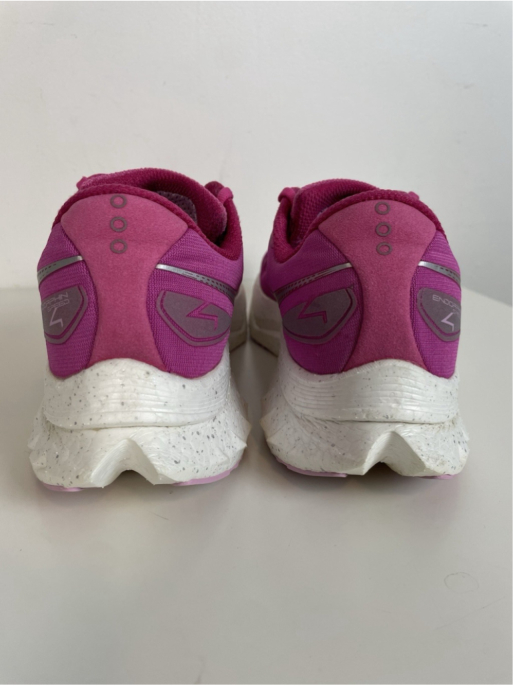 Saucony Endorphin Speed 4 Women's Size 10.5 Pink Purple Running Shoes - Picture 4 of 13